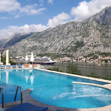 Radiant Apartment Kotor Exterior photo